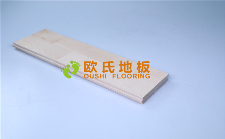 楓木A級本色紅雙拼板運(yùn)動(dòng)地板_楓木體育木地板